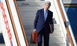 Госсекретарь США Джон Керри прибыл на переговоры в столицу России с гитарой