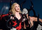 Мадонна вновь стала самым прибыльным сольным артистом — Billboard