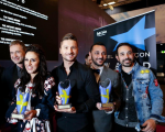 Порошенко и Яценюк поздравили украинскую эстрадную певицу Джамалу с победой на «Евровидении»